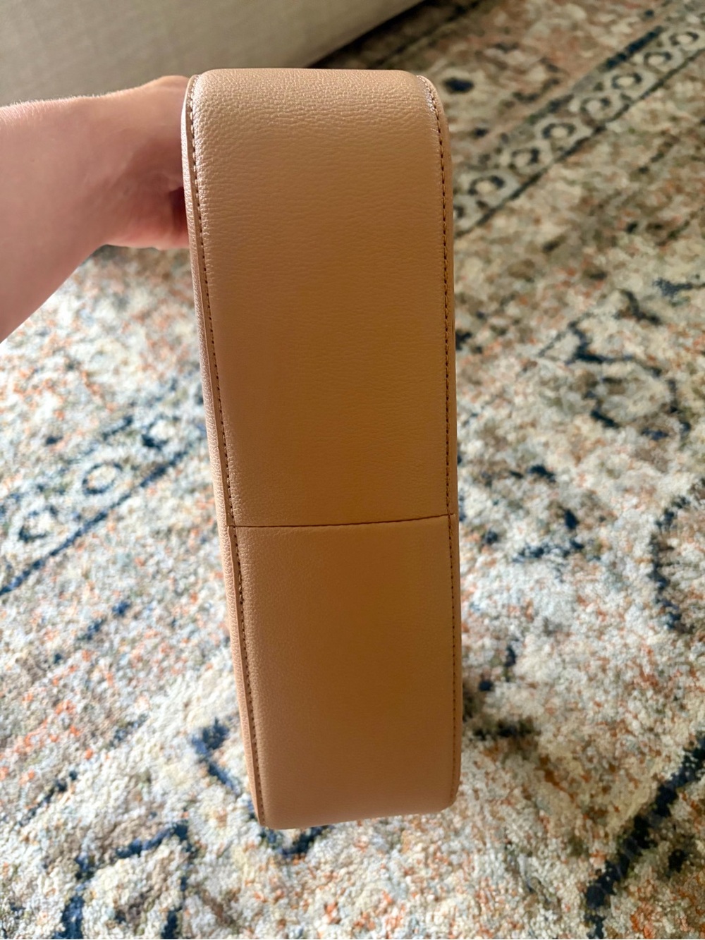 TOMMY HILFIGER Solid Beige Pu Hand Bag - Picture 5 of 10